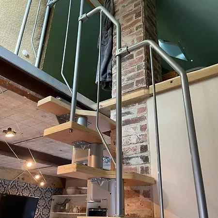 Vakantiehuis Kleines-ferienhaus-am-wasserturm-mayen-mit-grill-kamin-und-kleiner-terrasse *